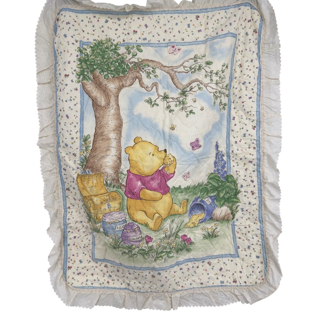 Vtg Classic Disney Winnie The Pooh Ruffled Edge Baby Crib Blanket Nursery Quilt